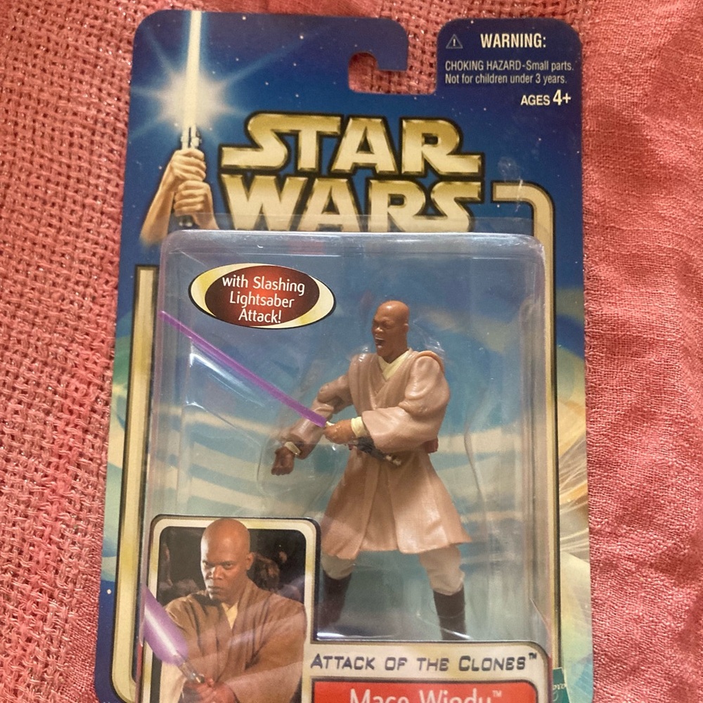 Hasbro Star Wars Mace Windu Action Figure with Purple Lightsaber